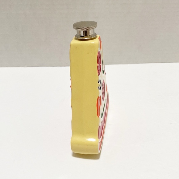 Pizza Flask - Picture 2 of 4